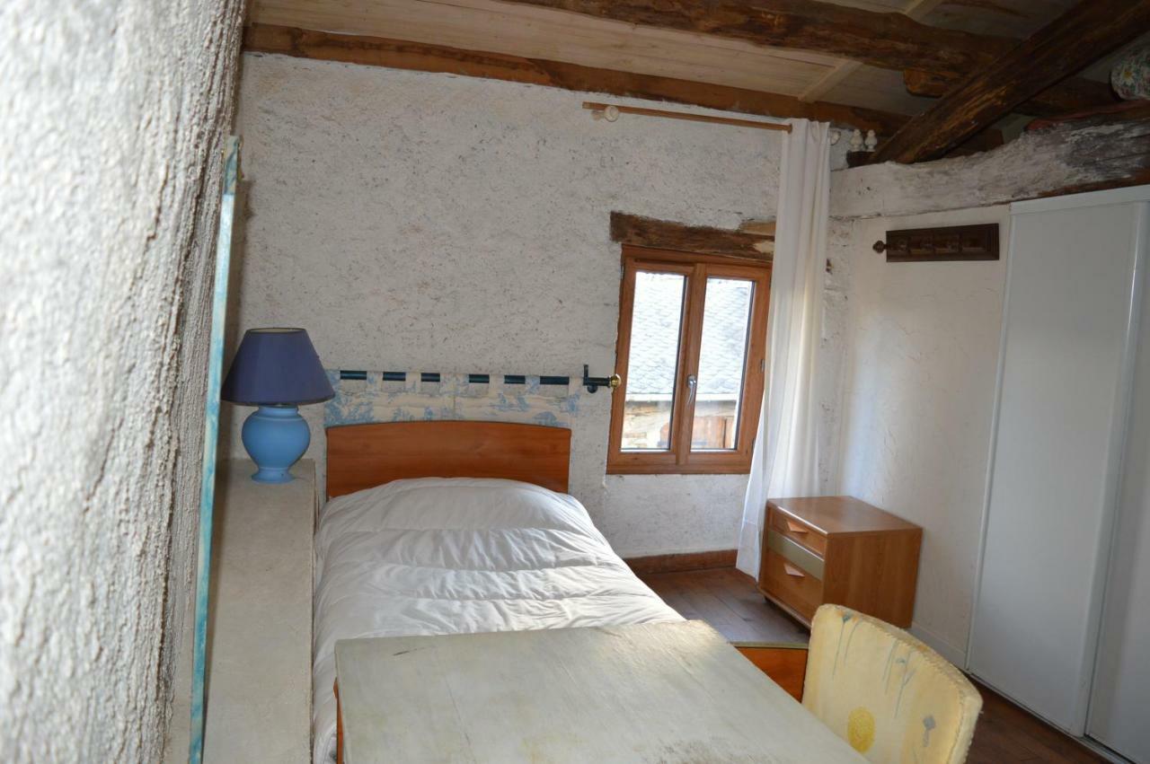 Les Ecuries De La Sabatarie Hotel Cambounes Exterior photo